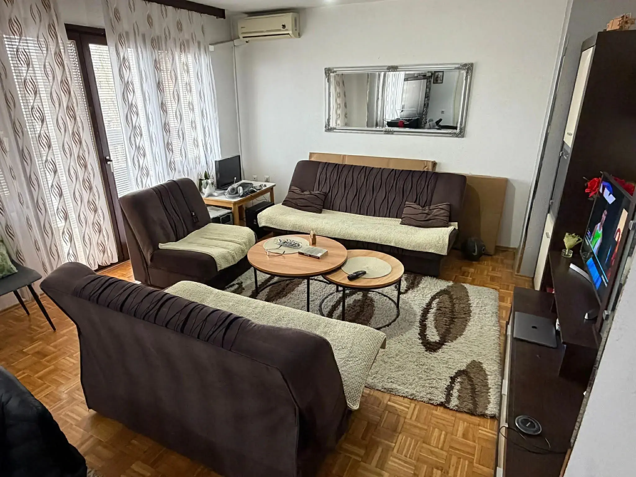 Dvosoban stan centar Gradiška